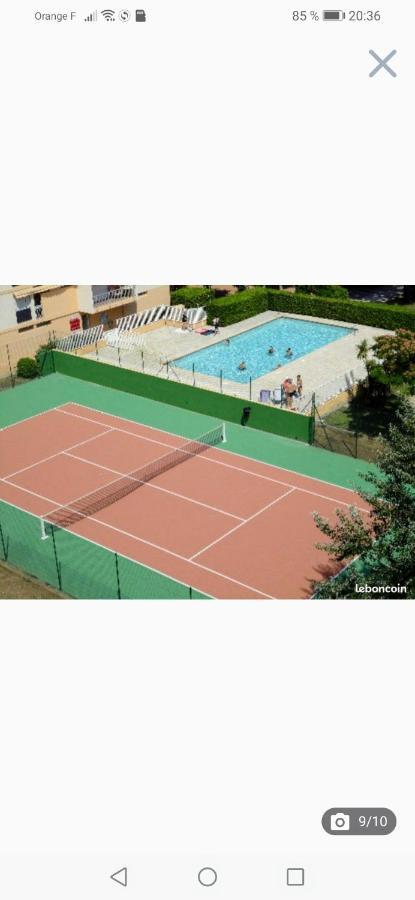 Studio Climatise Avec Coin Nuit 150M De La Plage Le Lavandou Ngoại thất bức ảnh